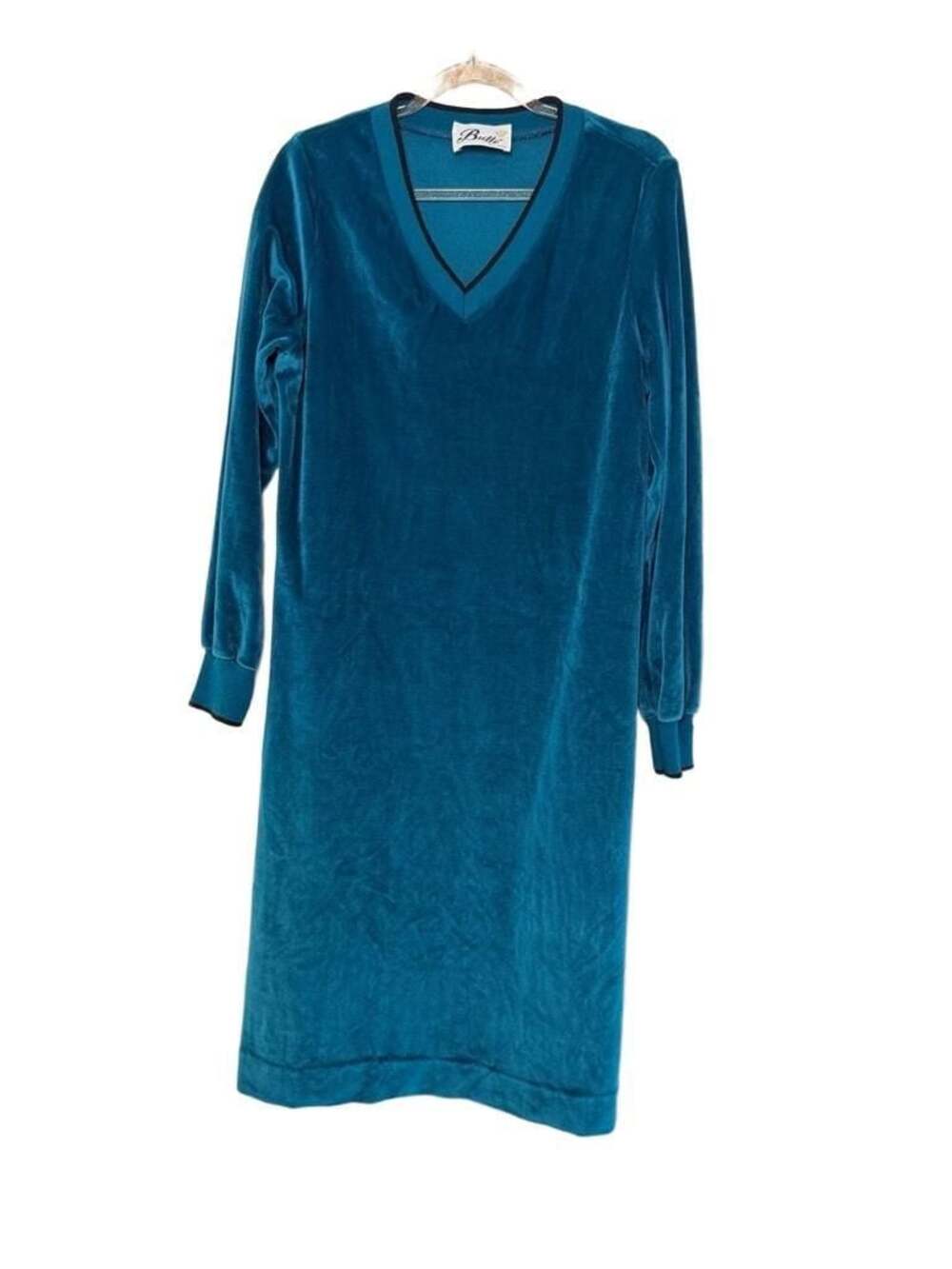 Butte Vintage Teal Velvet V-Neck Long Sleeve Dress
